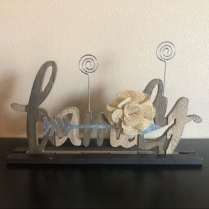 Family Photo Stand